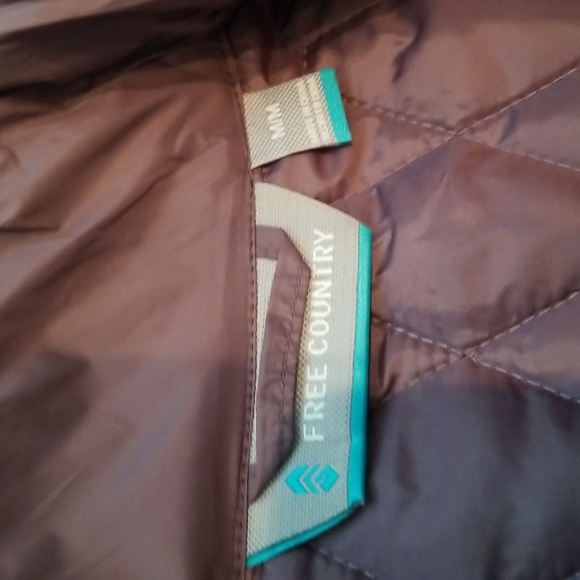 Free Country Quilted Vest - Picture 2 of 9